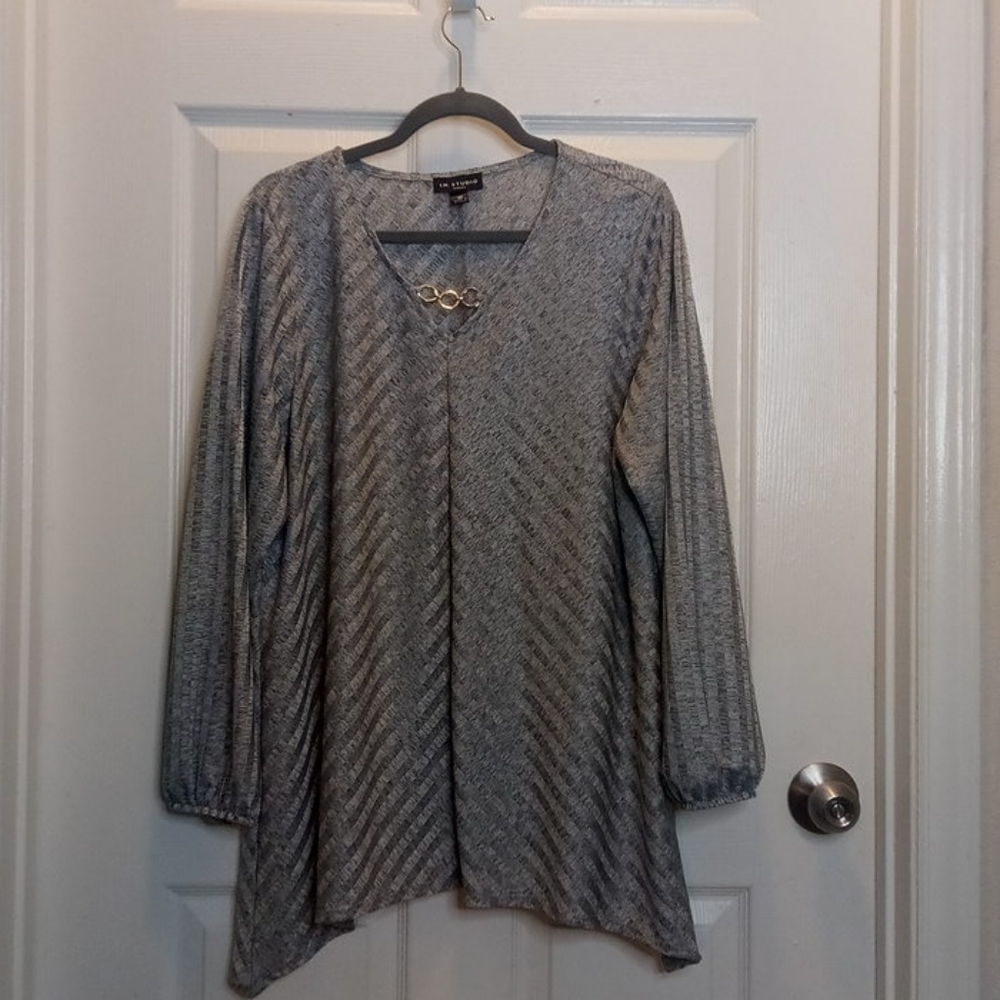 Long Sleeve V-Neck Blouse 2x